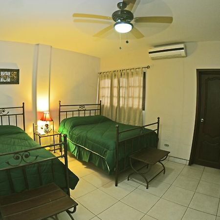 Hotel Internacional Манагуа Екстериор снимка