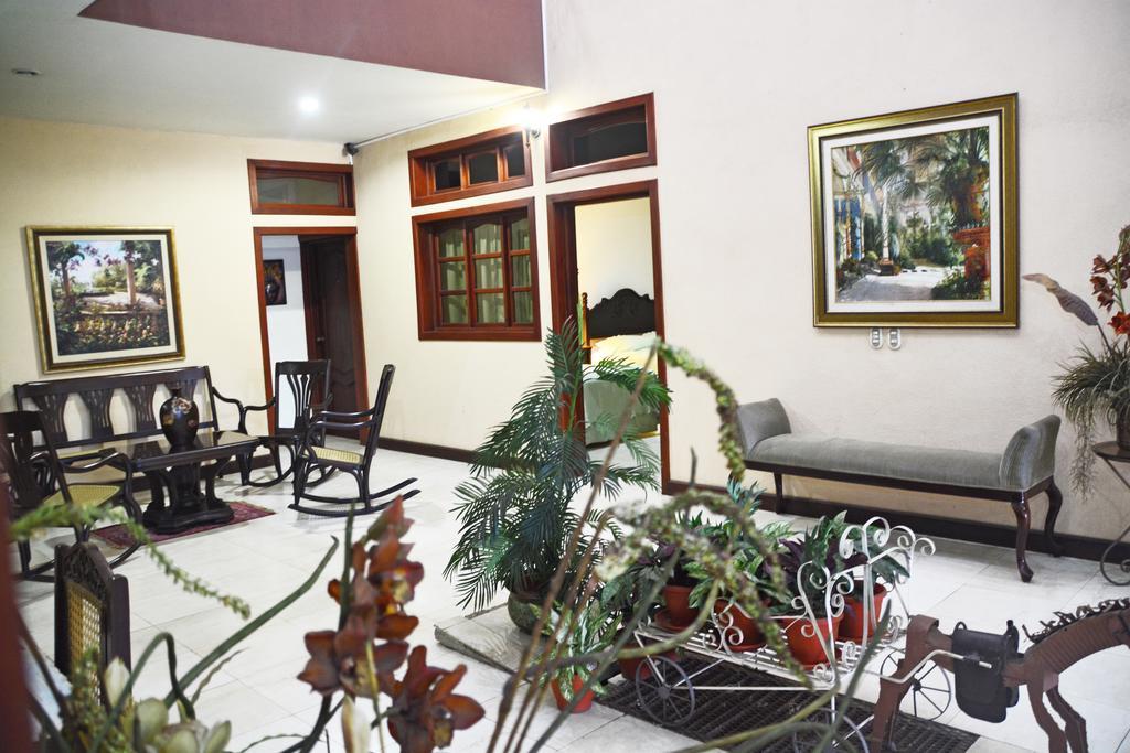 Hotel Internacional Манагуа Екстериор снимка